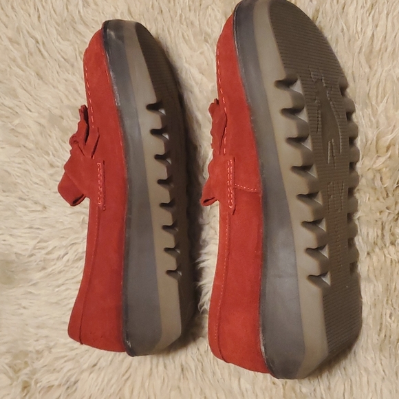 Fly London Rare Color and Style Red Suede Tassle Loafers Size EU 40 - Picture 3 of 5